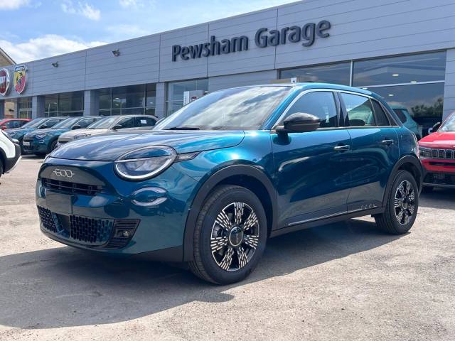 Fiat 600 1.2 MHEV e-DCT Euro 6 (s/s) 5dr SUV Hybrid