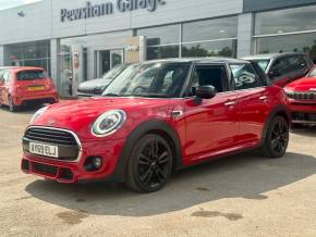 MINI HATCH 2019 (69) at Pewsham Garage Chippenham
