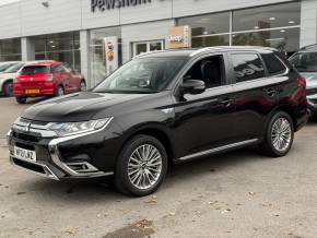 MITSUBISHI OUTLANDER 2021 (21) at Pewsham Garage Chippenham