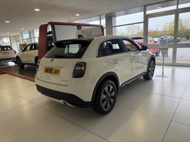 2025 Fiat 600 1.2 Hybrid 48V 5dr eDCT-6