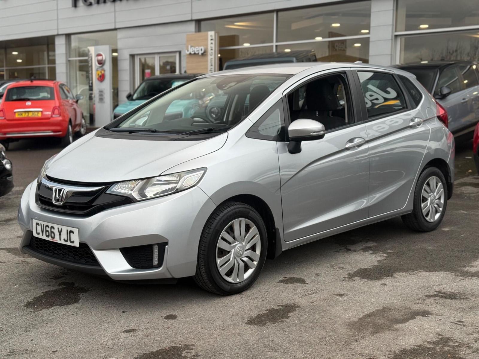 2016 Honda Jazz