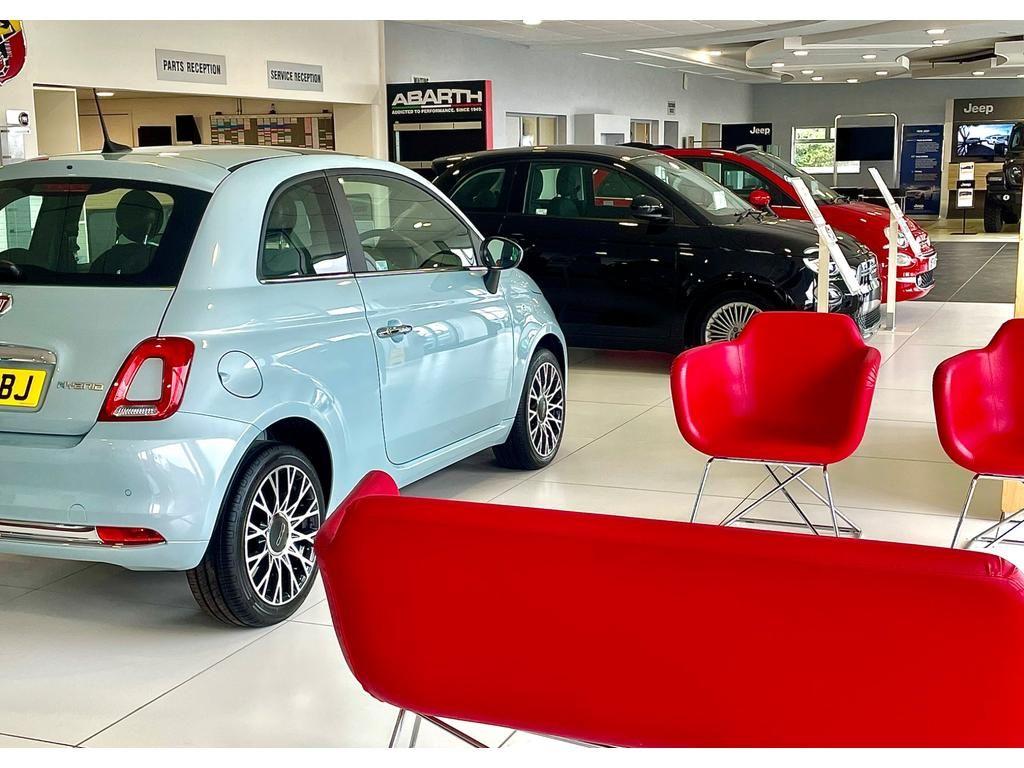 2025 Fiat 600 thumbnail 16