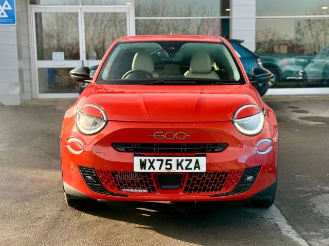 2025 Fiat 600 1.2 Hybrid 48V La Prima 5dr eDCT-6