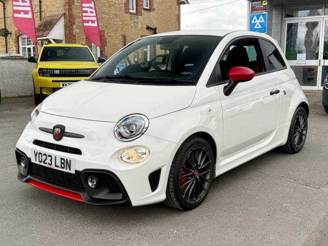 2023 Abarth 695 1.4 T-Jet 180 3dr