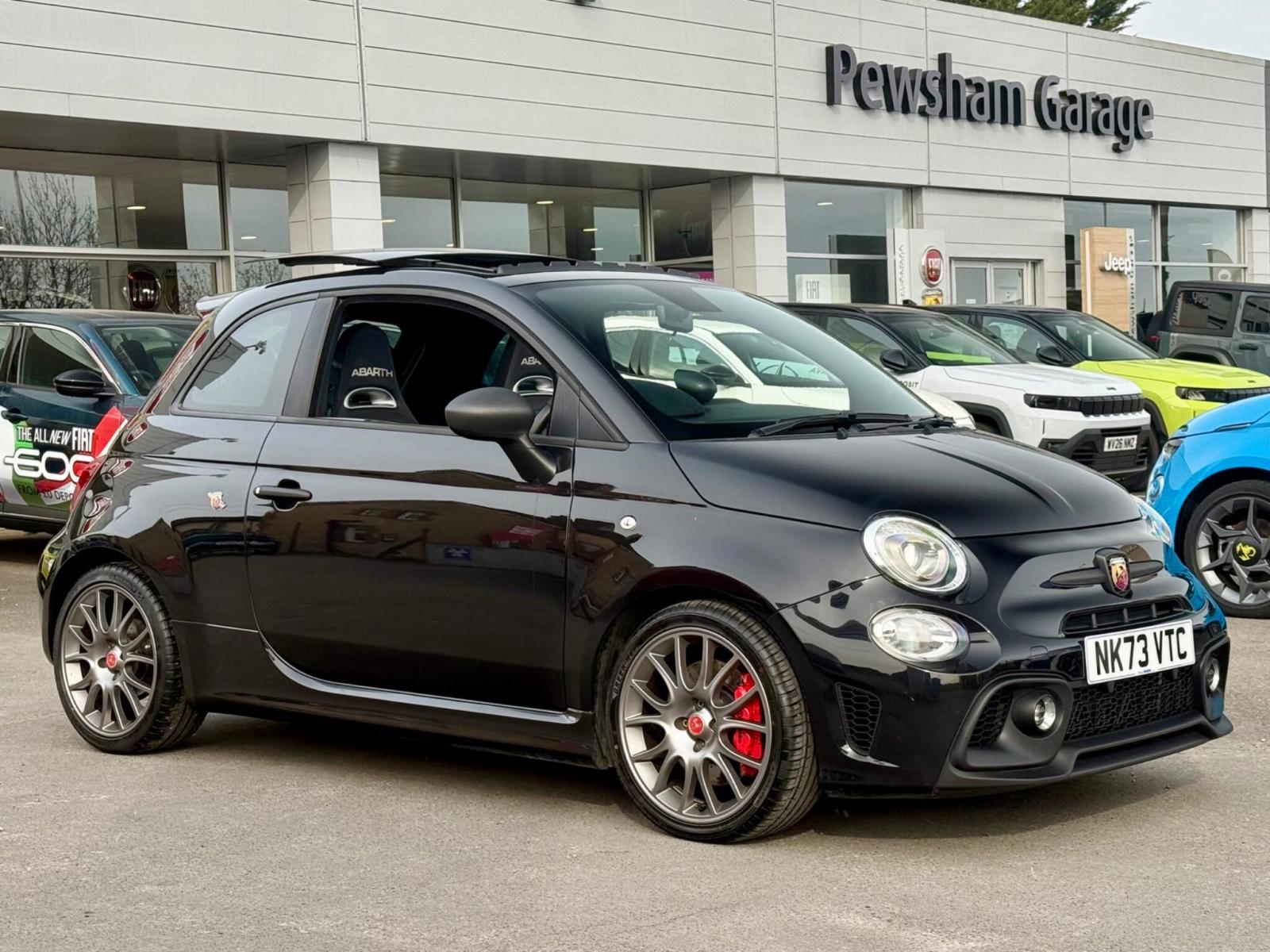 2023 Abarth 695