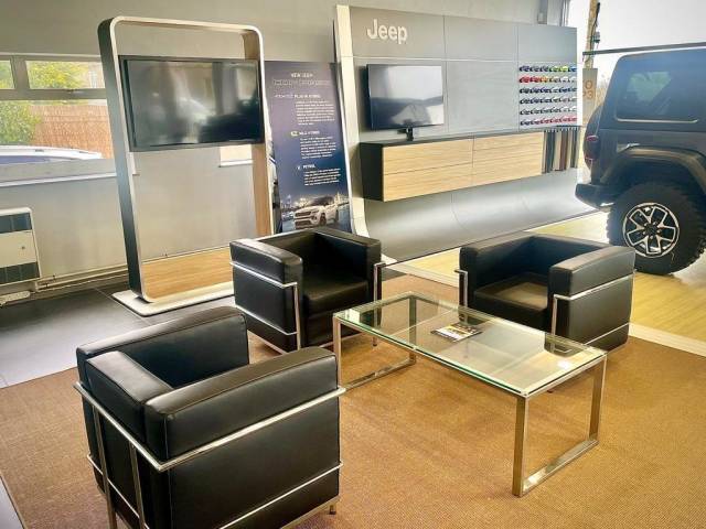 2024 Jeep Avenger 0.0 115kW Summit 54kWh 5dr Auto