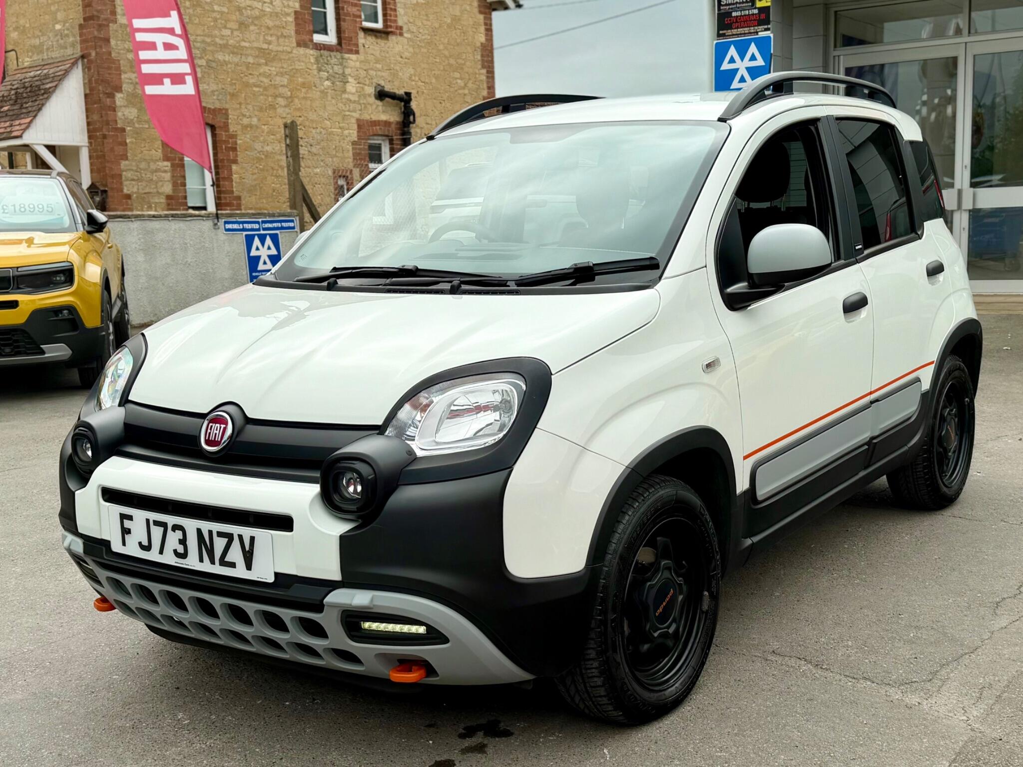 2023 Fiat Panda thumbnail 4