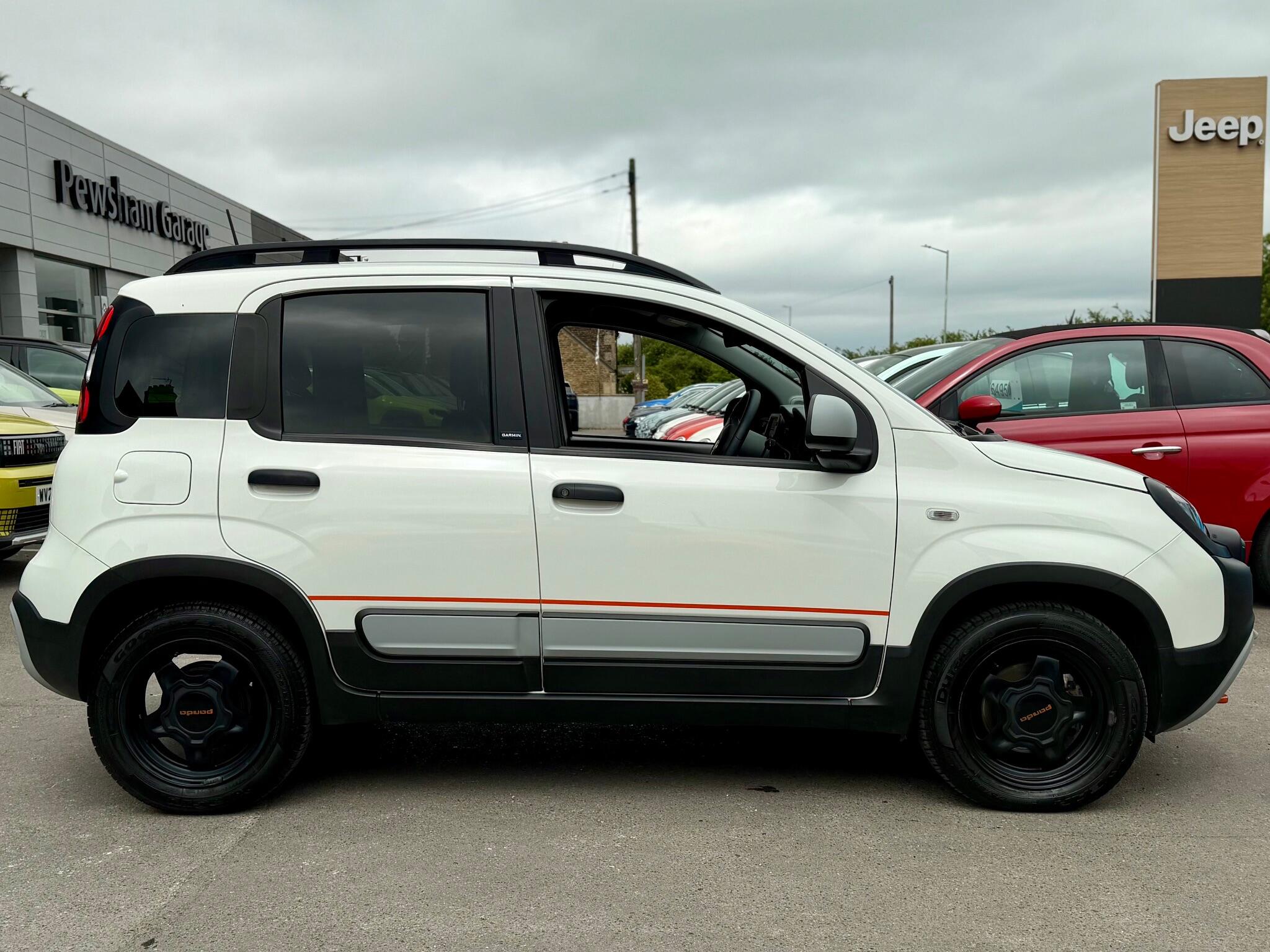 2023 Fiat Panda thumbnail 11