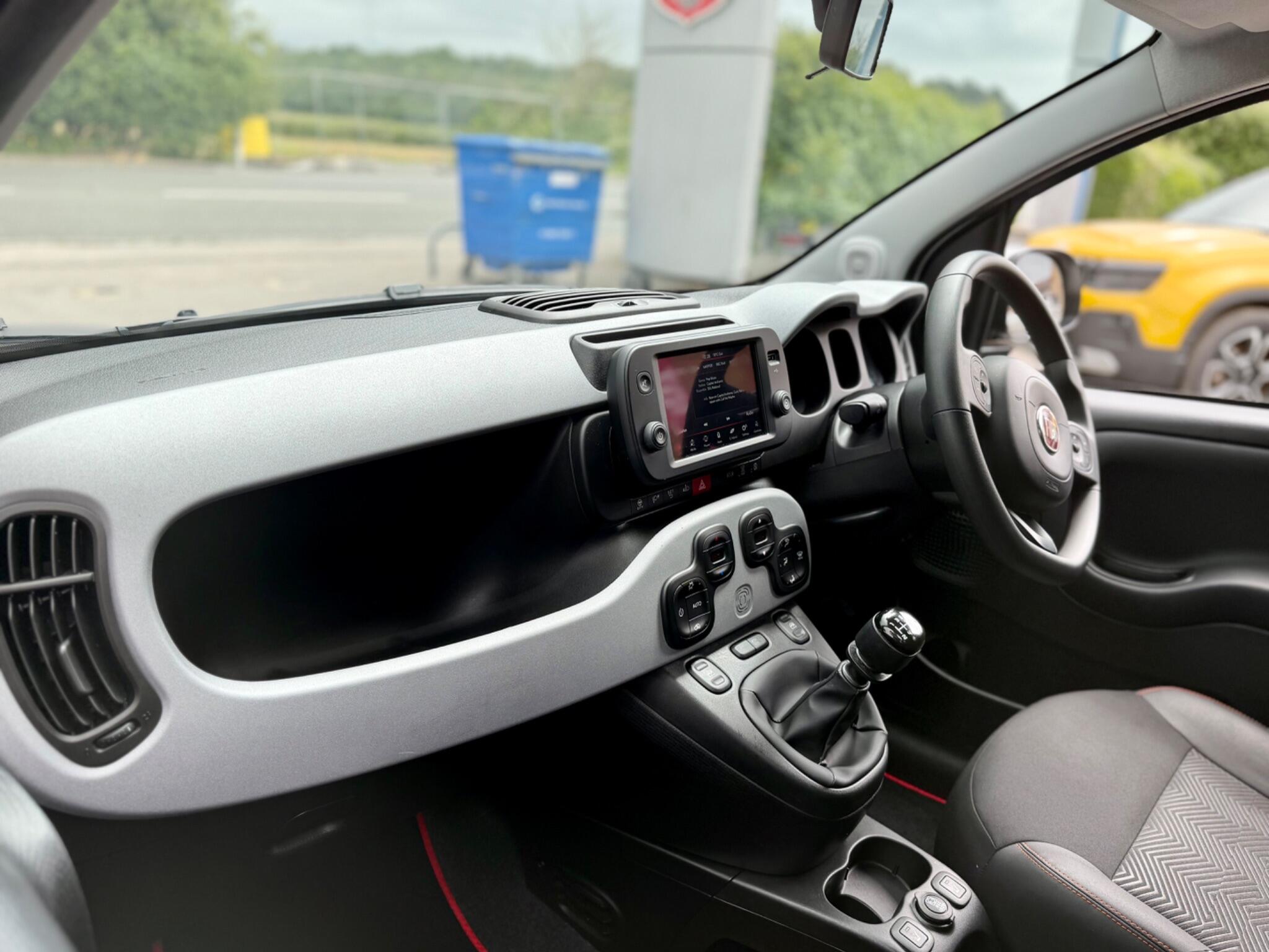 2023 Fiat Panda thumbnail 16