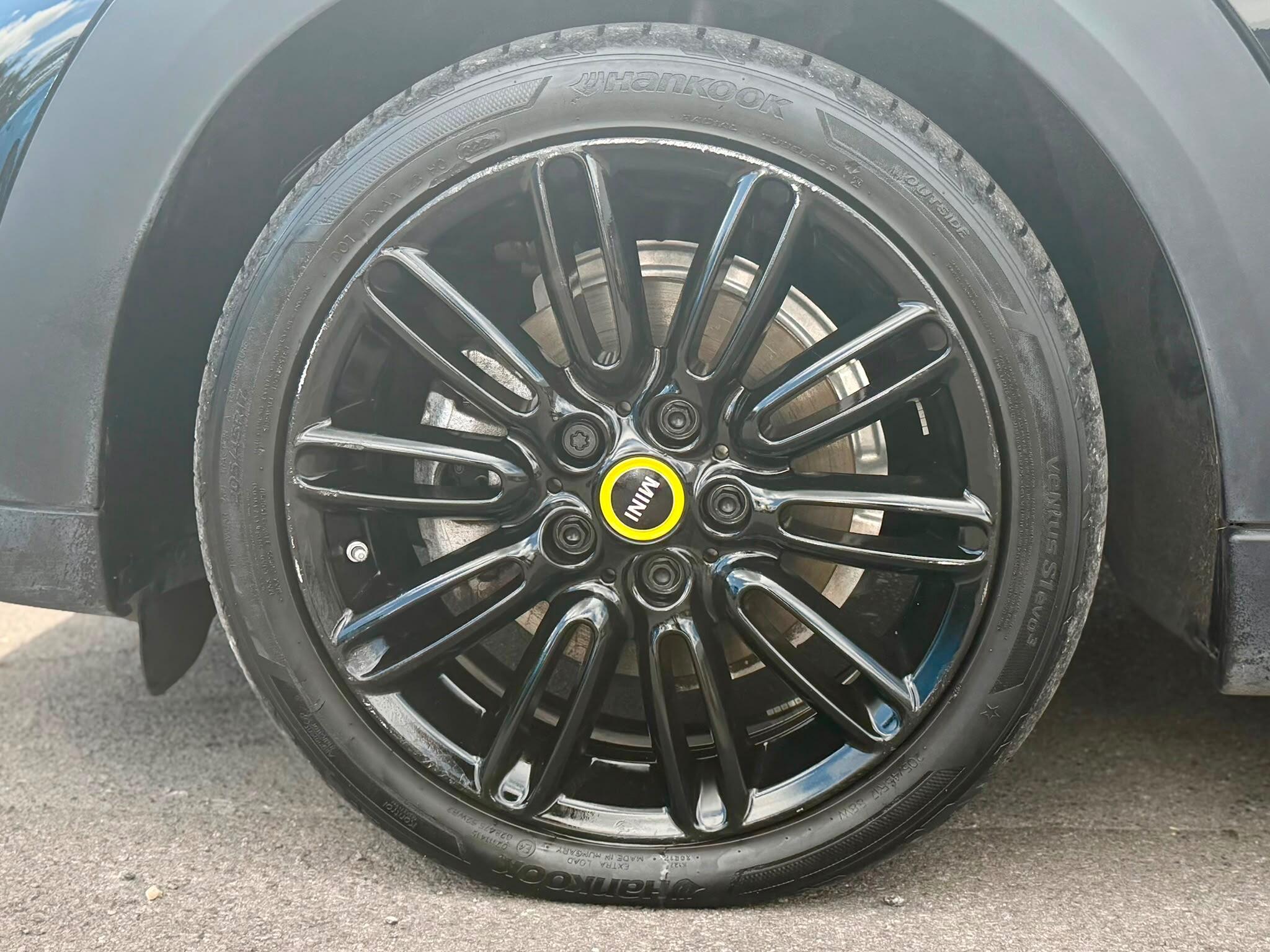 2021 Mini Hatch thumbnail 13