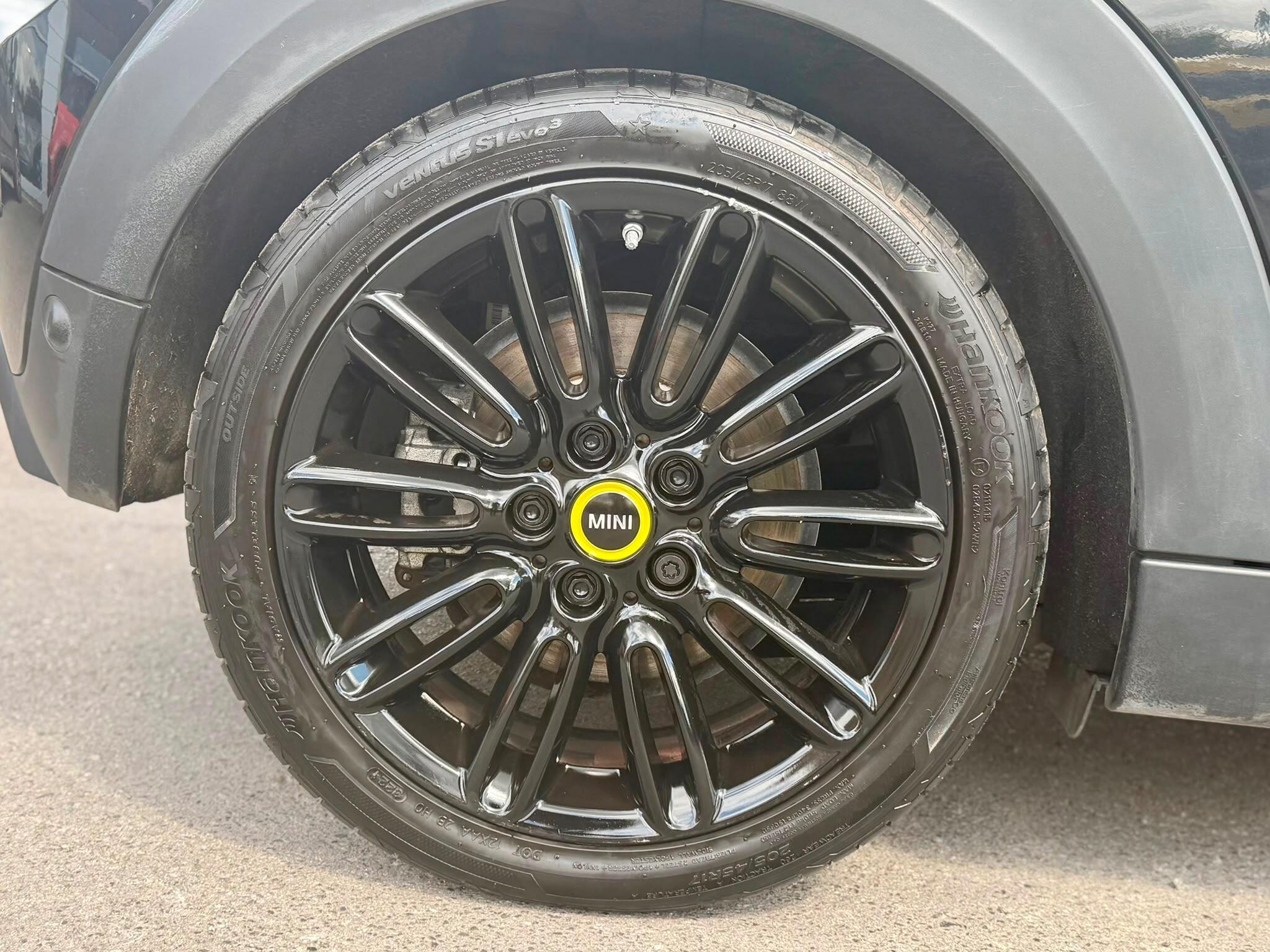 2021 Mini Hatch thumbnail 15