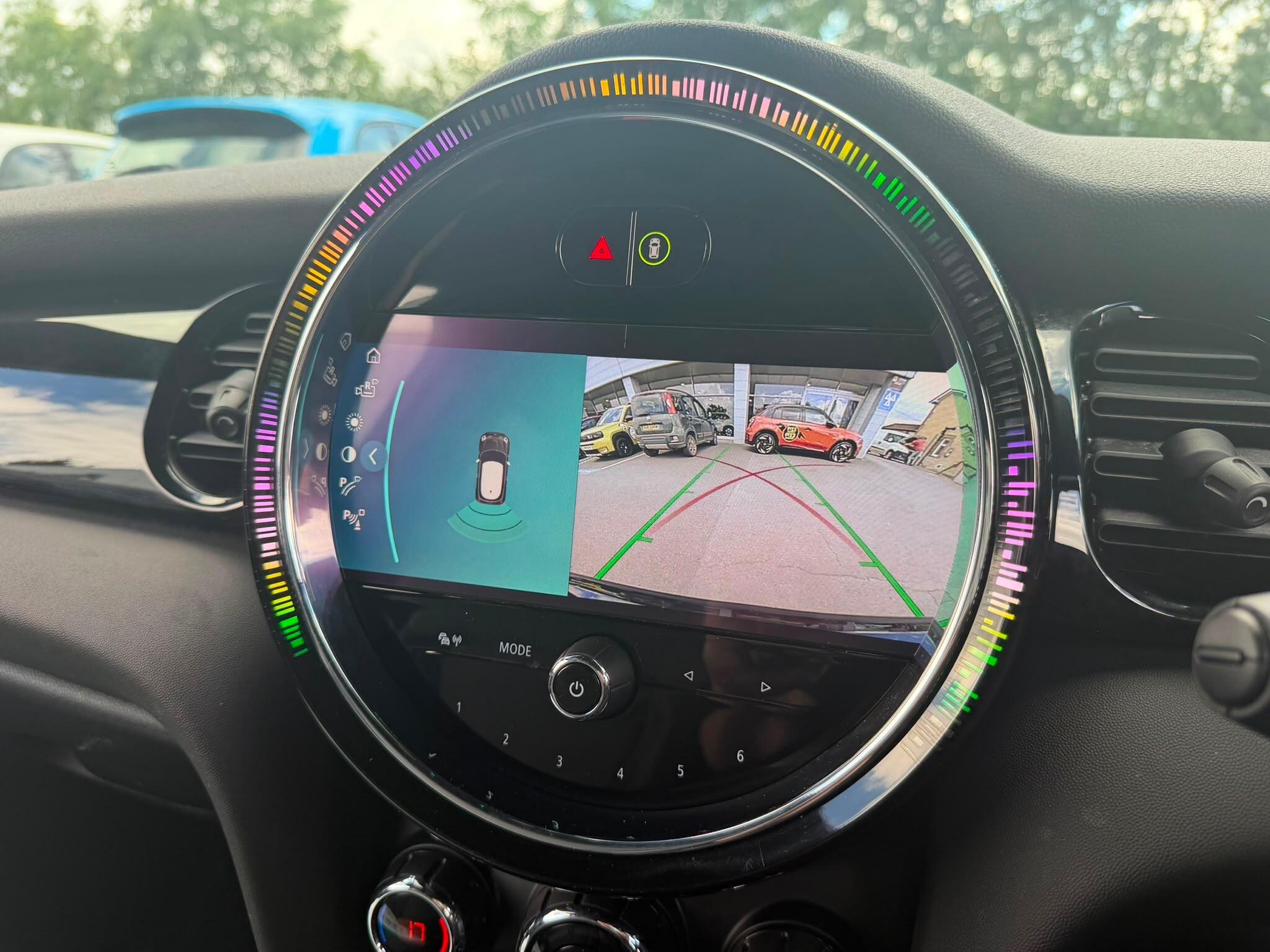 2021 Mini Hatch thumbnail 22