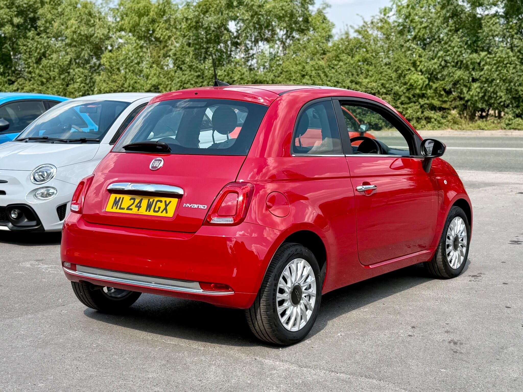 2024 Fiat 500 thumbnail 10