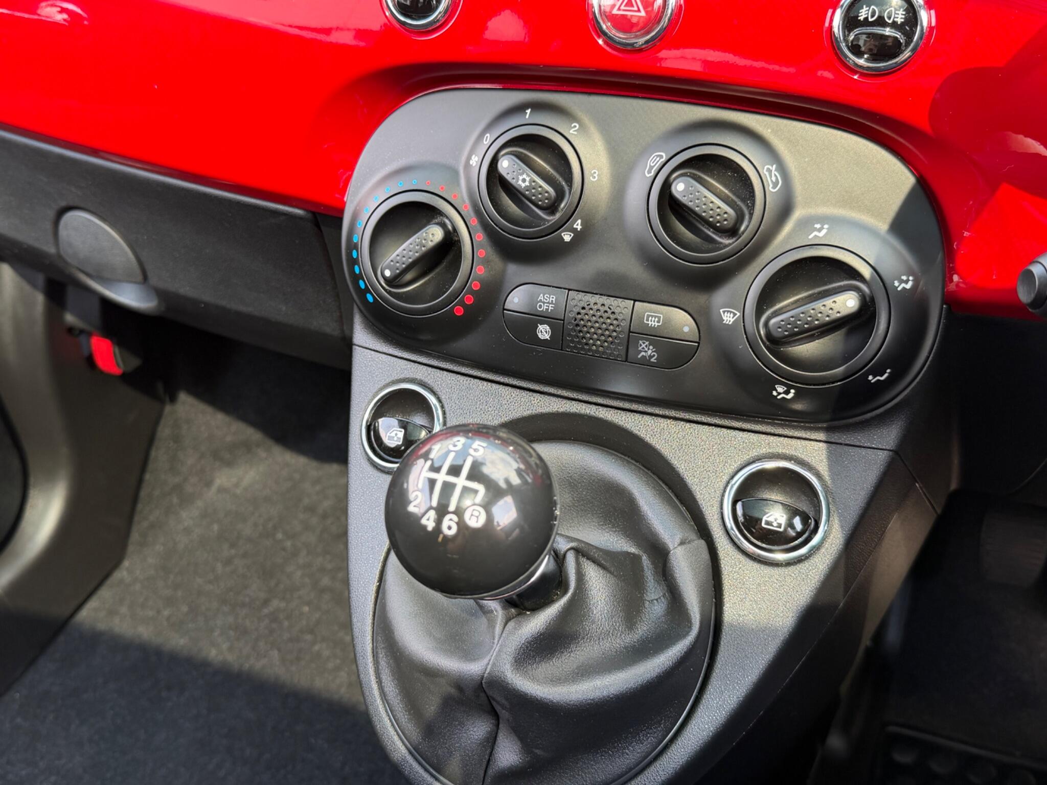 2024 Fiat 500 thumbnail 23