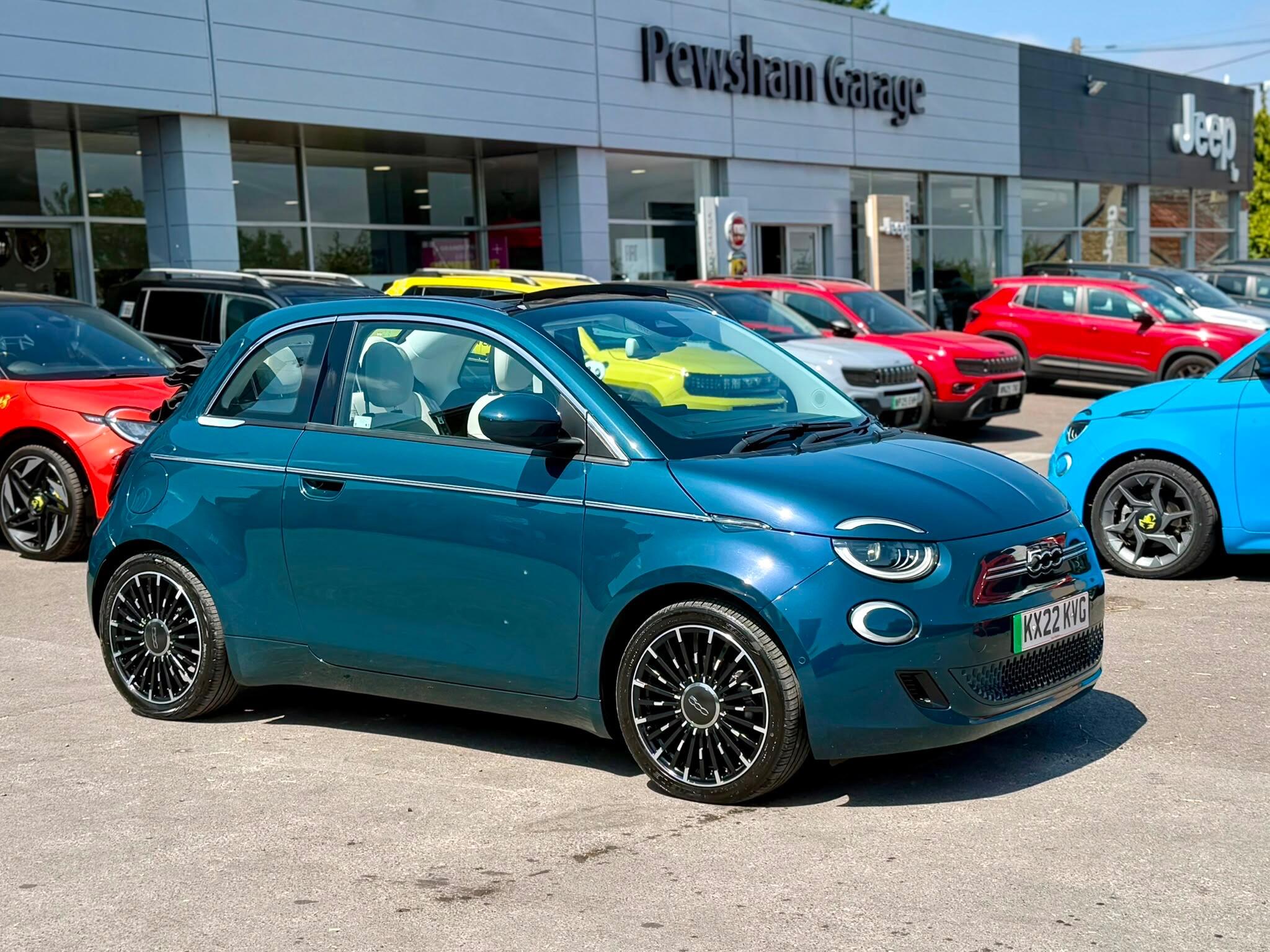 2022 FIAT 500
