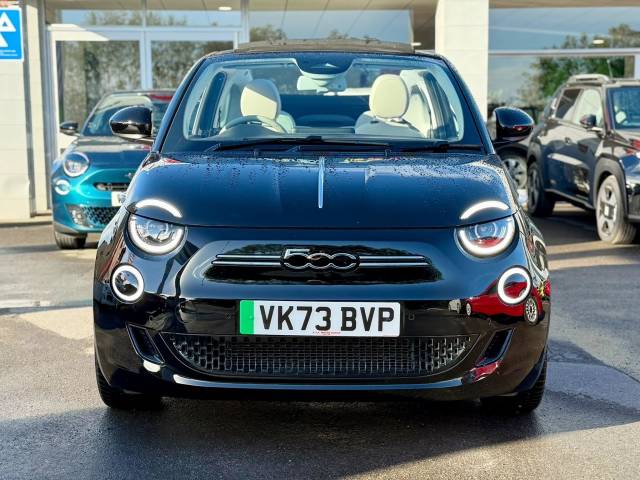2023 Fiat 500e C 42kWh La Prima By Bocelli Auto 2dr