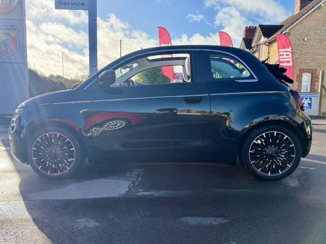 2023 Fiat 500e C 42kWh La Prima By Bocelli Auto 2dr