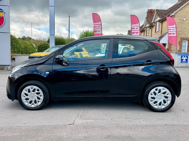 2021 Toyota Aygo 1.0 VVT-i x-play x-shift Euro 6 5dr (Safety Sense)