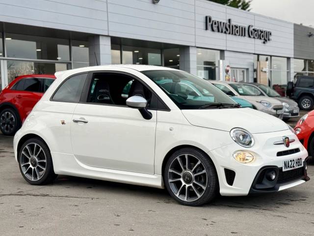 Abarth 595 1.4 T-Jet Turismo Euro 6 3dr Hatchback Petrol Gara white